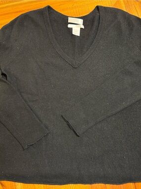 Women's Black Cashmere Sweater